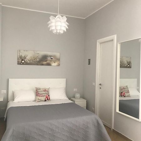 Lovely Little Apartment In Via Aurelia 로마 외부 사진