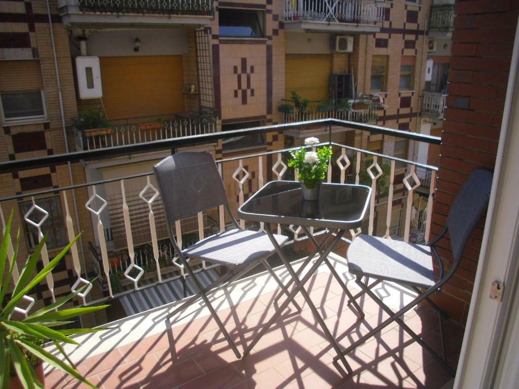 Lovely Little Apartment In Via Aurelia 로마 외부 사진